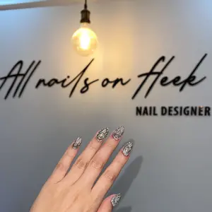 allnailsofleek