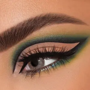 nadmakeupartist1 thumbnail