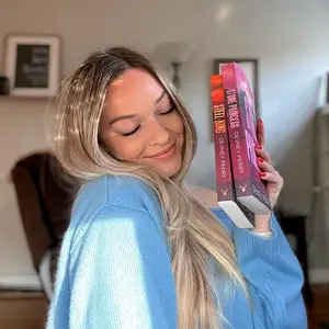 ashleynicole_reads