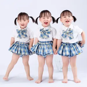 triplets909